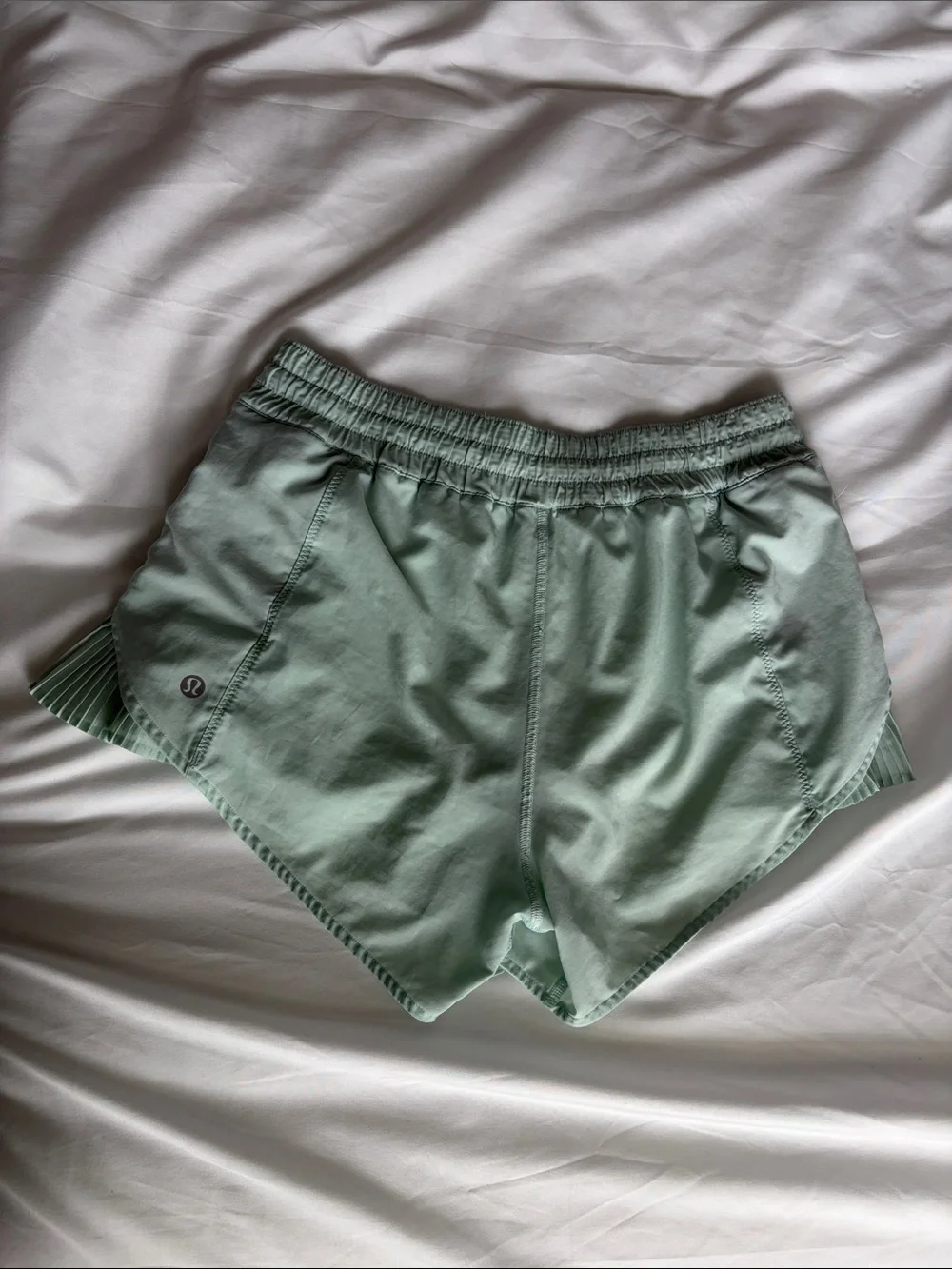 Lululemon Hottie Hot Pleated Mint Green Athletic Shorts - Picture 3 of 12